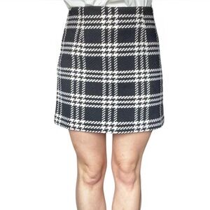 Pink Lily black and white plaid tweed miniskirt size S